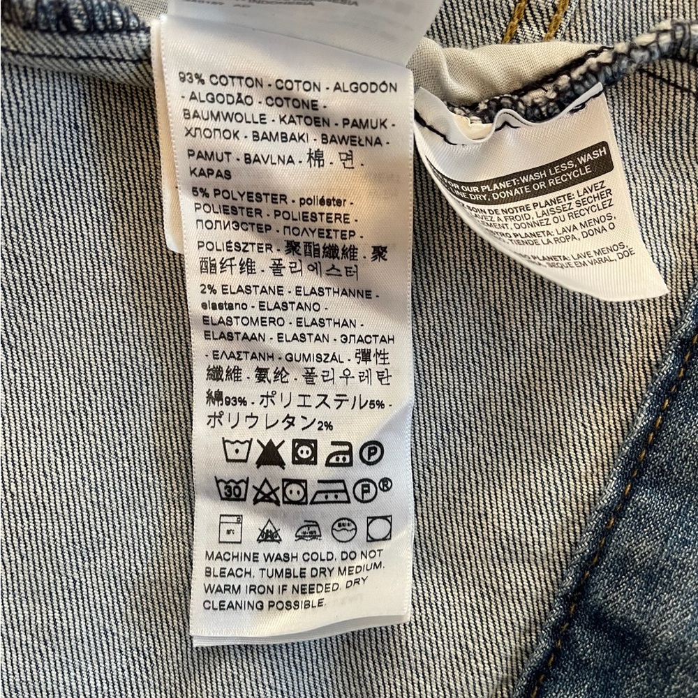 Levi’s Original Trucker Jean Jacket. - Picture 5 of 6